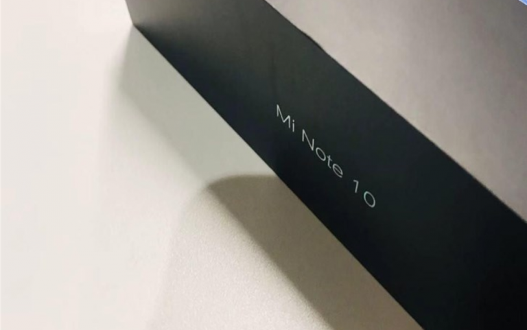 Коробка от Xiaomi Mi Note 10 попала на фото